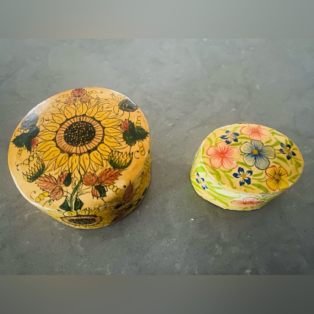 Vintage Kashmir India Trinket Boxes With Lids, Floral Flowers Hand Painted Pair
